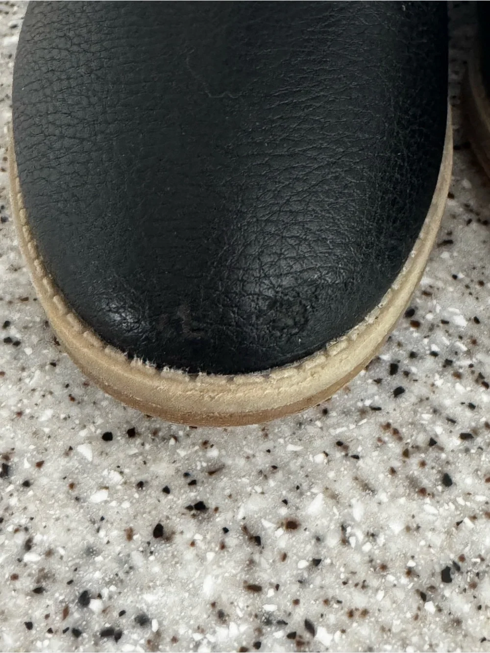 Girls black boots